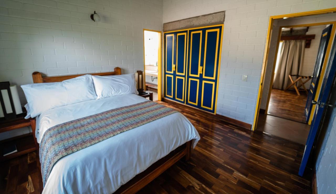 Termales El Otono Hotel Manizales Exterior photo A bedroom at the hotel