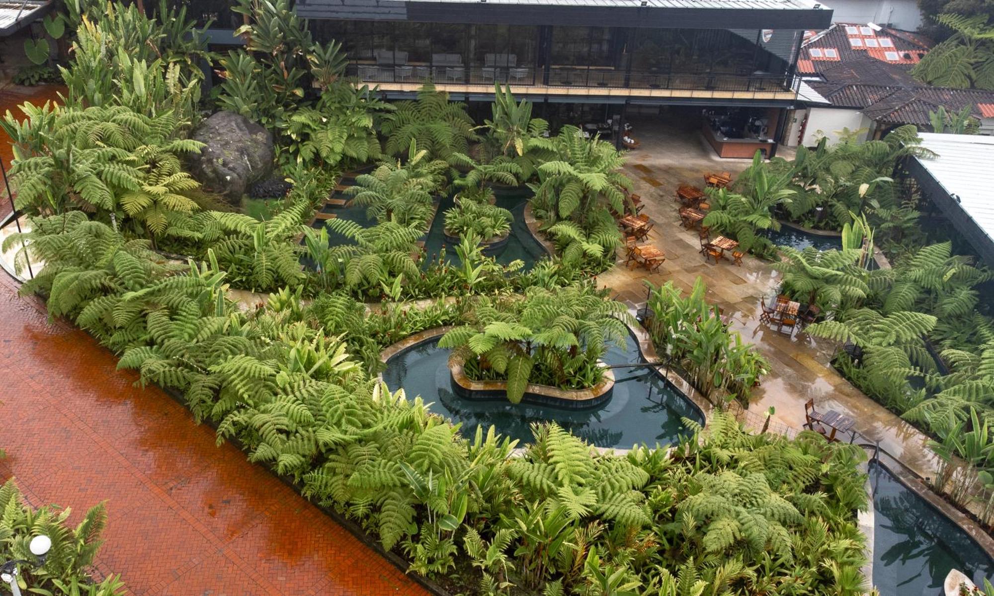 Termales El Otono Hotel Manizales Exterior photo The interior of the National Museum of Natural History