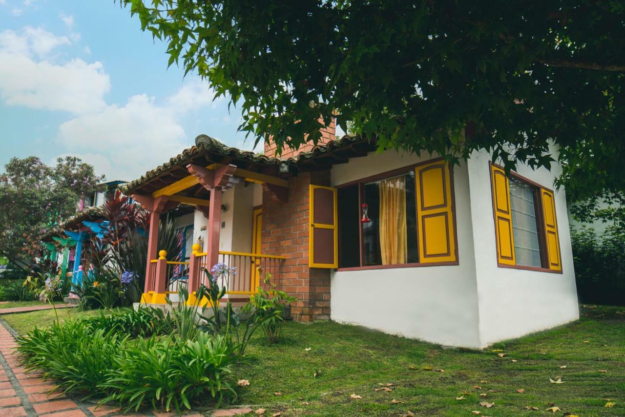Termales El Otono Hotel Manizales Exterior photo The house of the writer in Bogotá